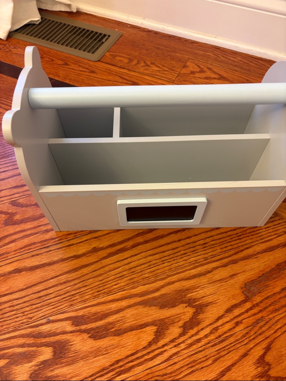 Wooden Bear Book Caddy in Light Gray - made by British Great Little Trading Co - Picture 2 of 6